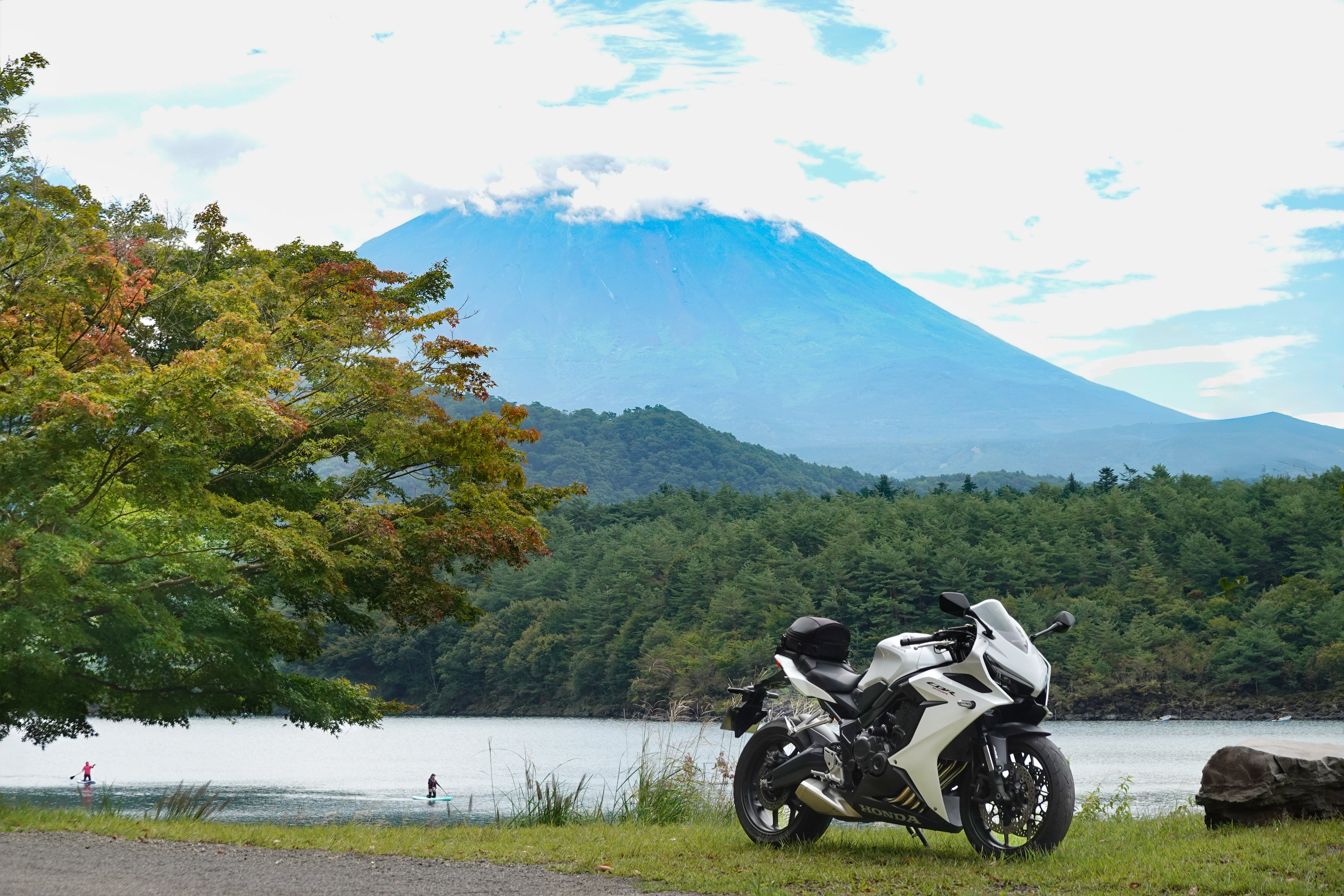 富士山麓の保存水【新品未開封】西川史礁 レプリカユニ(NCE25年Ver) 2019.05.08 5月の富士山 / つかの間の雪化粧復活 [4K] #MtFuji