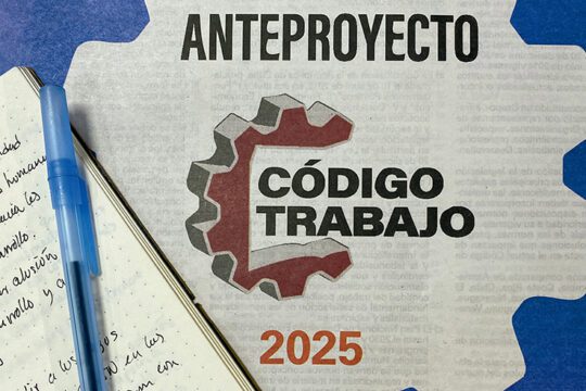 ¿Qué trae de nuevo?
- Protección salarial: garantizada incluso en interrupciones laborales.
- Inclusión laboral: prioritaria para personas con discapacidad y egresados de educación especial. 
#CódigoDeTrabajoCuba #MtssCuba