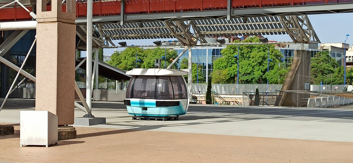 Espectacular visión desde los muy infravalorados Jardines del Guadalquivir en la Cartuja.