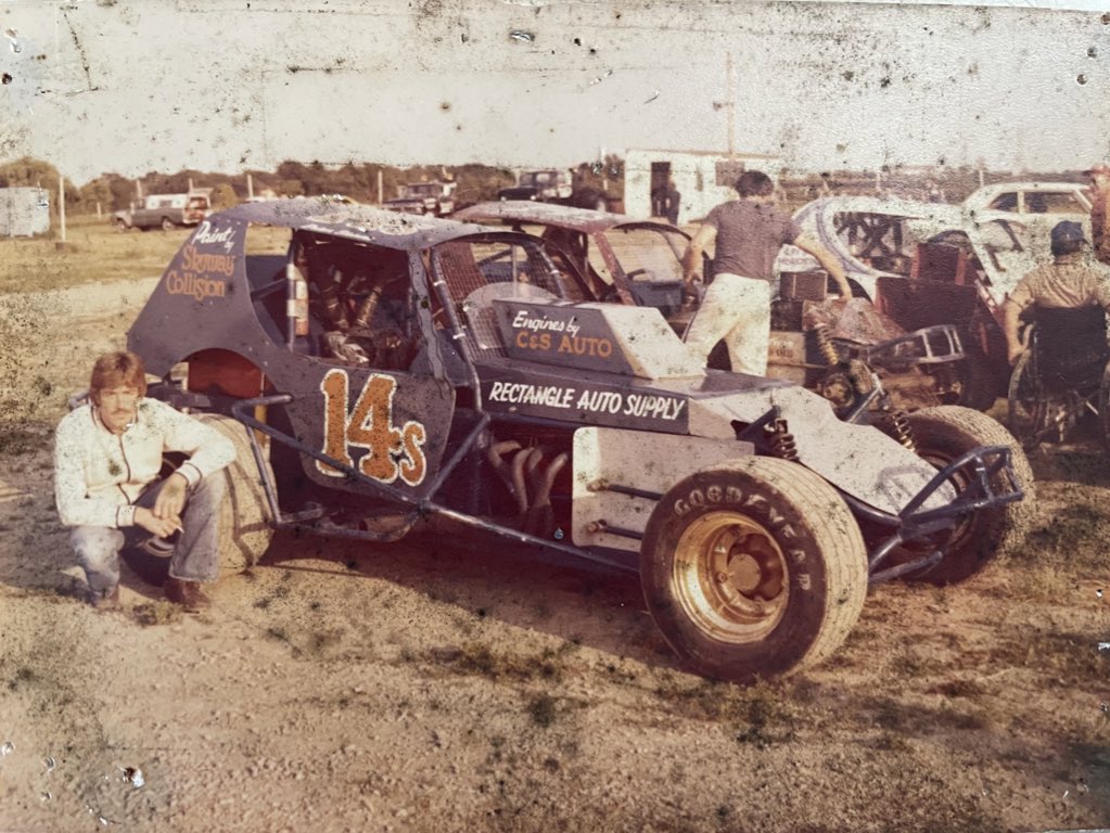 mikeminor18 tweet media