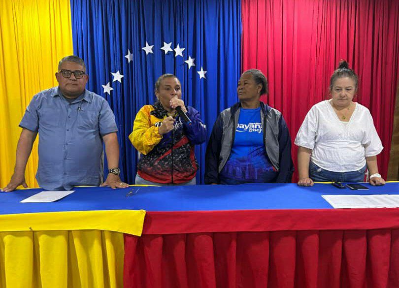 En el marco de la democracia participativa y protagónica, el Gobierno de #Miranda asignó recursos a 20 comunas del municipio Tomás Lander, en el eje Valles del Tuy, con el objetivo de materializar obras y soluciones en áreas vitales.#ComunaONada #PoderPopular