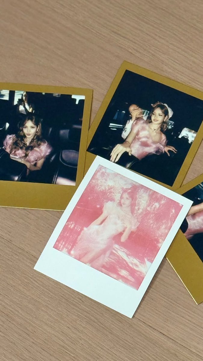 lalisabrasil's tweet photo. LALINSTAGRAM | Atualização de LISA nos stories em sua conta (lalalalisa_m) 

LISA AT EMMYS 2025
#LISAx77thEmmyAwards https://t.co/ROJmEToOmi