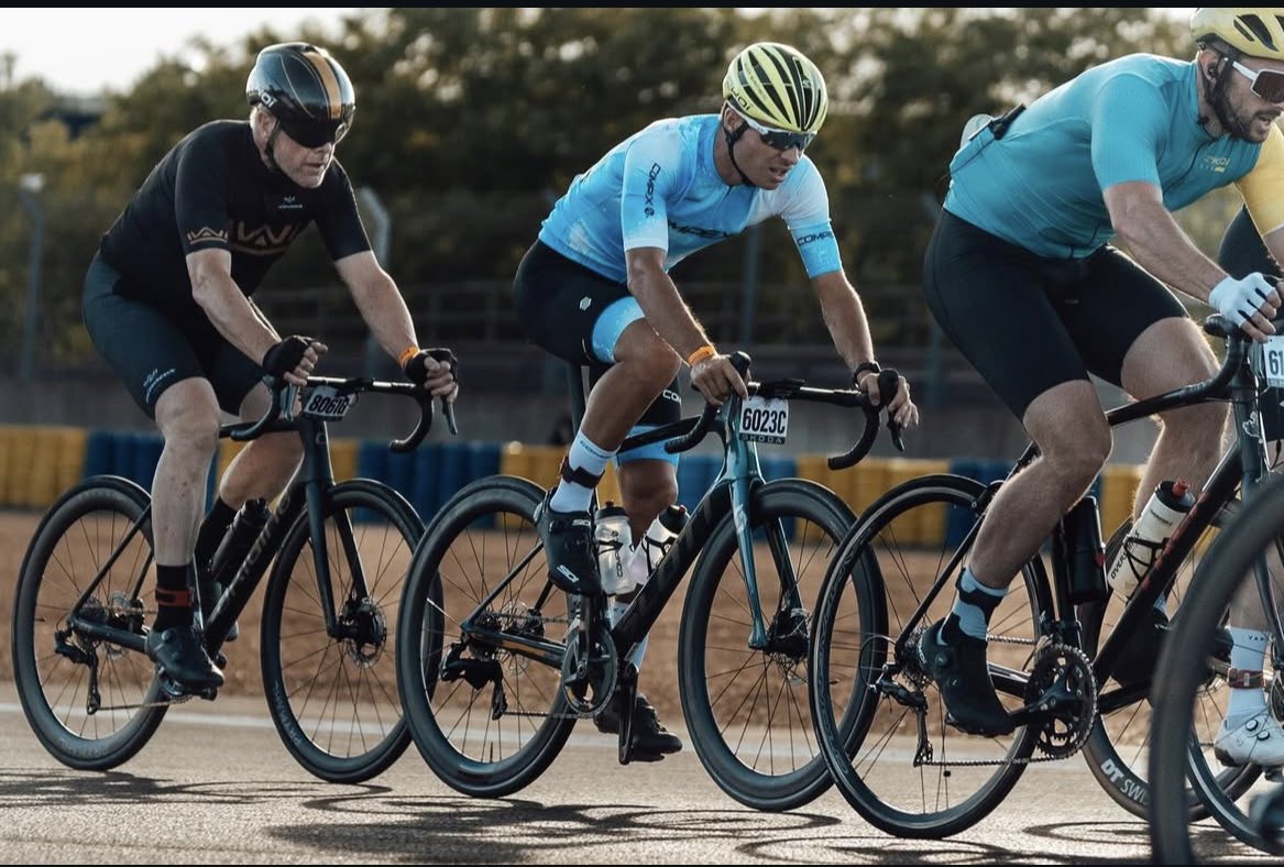 🚴‍♂️ ¡La fiesta del ciclismo ya está aquí!
Otro año más Compex estará en <a href="/SeaOtterEurope/">Sea Otter Europe</a> y no venimos con las manos vacías 👀
⬇️ Mira lo que te espera en nuestro stand

#SeaOtter #Ciclismo #Compex