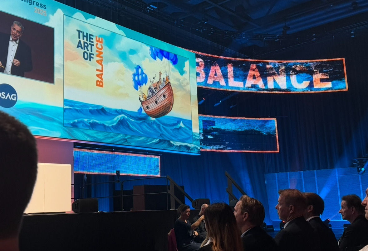 peter_langner's tweet image. Uuund… es ist offiziell soweit: Die DSAG-Jahreskonferenz 2025 hat begonnen! 🎉
Lasst uns gemeinsam das Beste daraus machen – spannende Gespräche, neue Impulse und jede Menge Austausch warten auf uns. 🚀✨
Ihr findet uns am Stand M1, Halle 6 – kommt vorbei! 🤝

#DSAG #DSAGJK2025…