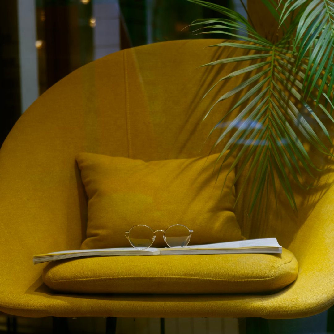 BrightonRgnl's tweet photo. Make your Brighton apartment communities home your own by adding pops of your favorite color. https://t.co/zEefFEdtFl https://t.co/K7pKXjMANK