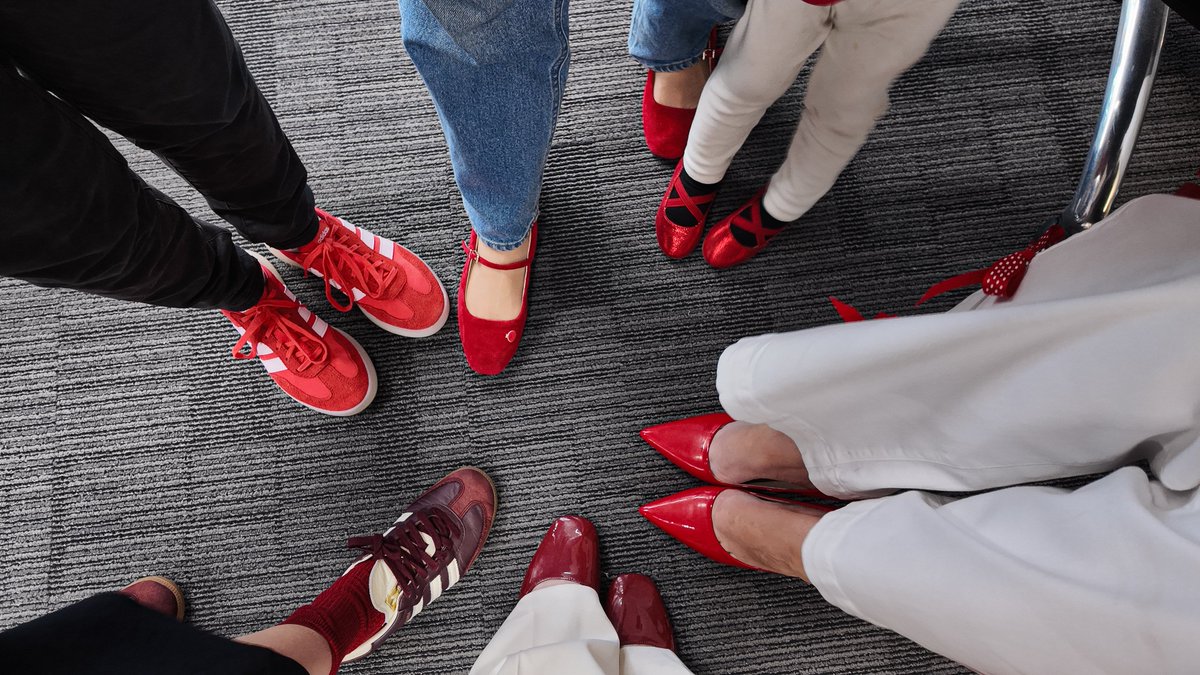 NACCHOAustralia's tweet photo. The NACCHO team proudly showcasing red shoes &amp; socks on FASD Awareness Day👠✨

#StrongBorn #FASD #FASDAwareness #FASDAwarenessDay #FASDAwarenessMonth #OurHealthinOurHands https://t.co/vAKRk64JZ7