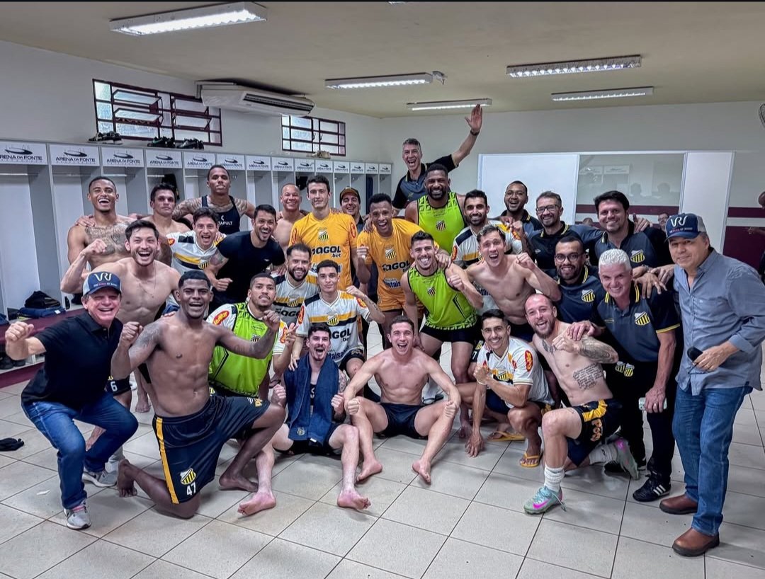 Otro año mas parece que Gremio Novorizontino peleará el ascenso a Serie A.

Un club que está creciendo mucho en los últimos años de manera coherente, invirtiendo bastante en sus clubes bases y centros de entrenamiento.

En 2023 no ascendieron por 1 punto. En 2024 por golaverage.