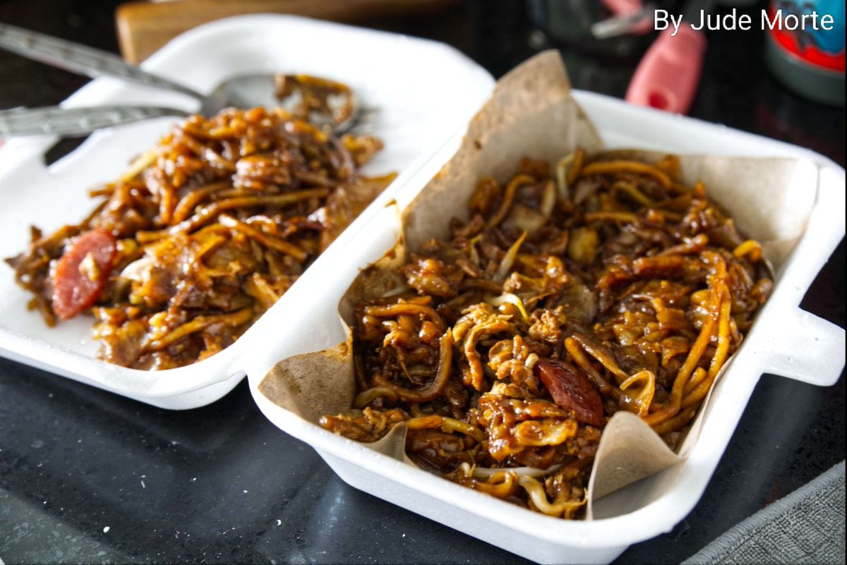 MorteJude's tweet image. Let's add some more to your gastro needs, Toula, w/ some char kway teow 😋😁⬇️

#Breakfast #linner #charkwayteow #Singapore #fujifilmxm5 #foodphotography