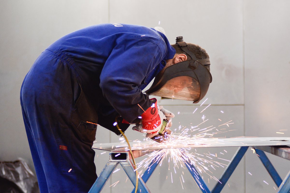 AmcanuLtd's tweet image. Case Study – AFC Energy – Enclosure for Hydrogen Fuel Generator.

Innovation, Collaboration, and Engineering Excellence.

 Read more &amp;gt;&amp;gt; amcanu.co.uk/case-studies/a… 

#HydrogenFuelGenerator #IndustrialEnclosure #HydrogenGenerator #HydrogenGenSet #HydrogenEnergy #RentalEquipment