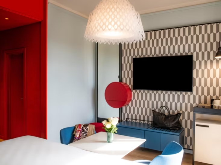 4* Hotel Indigo Florence, an IHG Hotel / FIRENZE
#Pietrelliporte #pietrellidoors #Hoteldoors  #porteperhotel #portehotel 
#hotel #doors #porte #DesignHotel #Soundproofingdoors #Insonorizzazione #fireresistantdoors #eidoors #reidoors