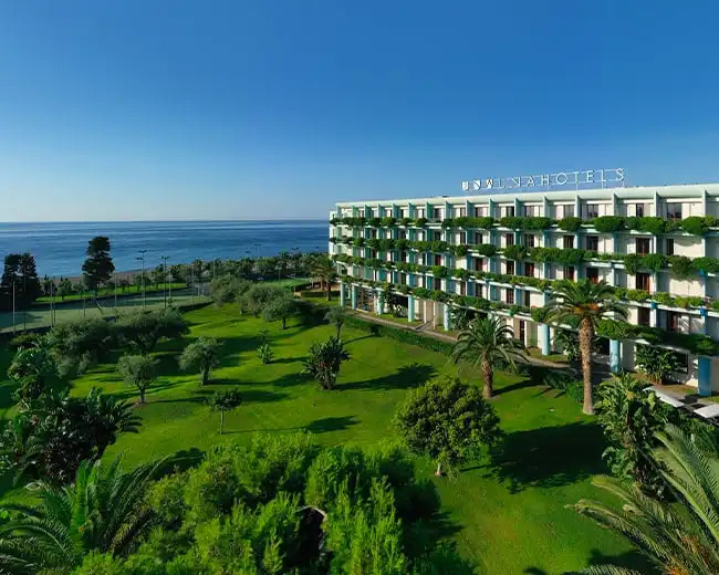 4* UNAHOTELS Naxos Beach / TAORMINA
#Pietrelliporte #pietrellidoors #Hoteldoors  #porteperhotel #portehotel 
#hotel #doors #porte #DesignHotel #Soundproofingdoors #Insonorizzazione #fireresistantdoors #eidoors #reidoors