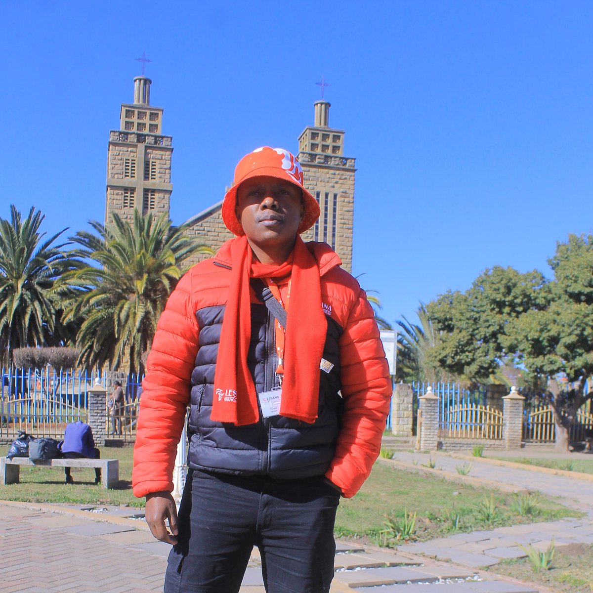 LerabeTumelo's tweet photo. Loans should build you, not burden you 💡
Borrow wisely, borrow for growth 📈" https://t.co/FNesbSNQ1X