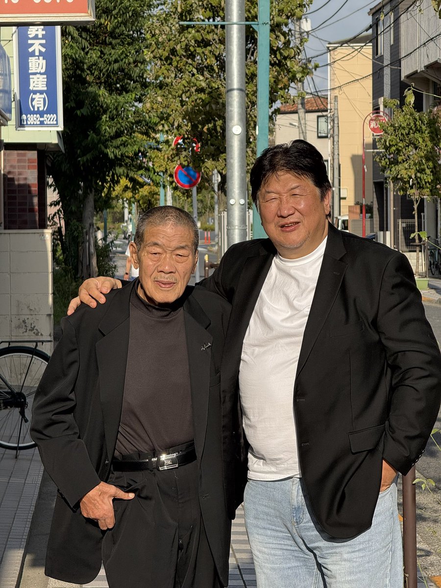 AkiraMaedaWORLD's tweet photo. 本日藤原さんと取材でした。
藤原さんありがとうございました！ https://t.co/IeUFOBAVuI