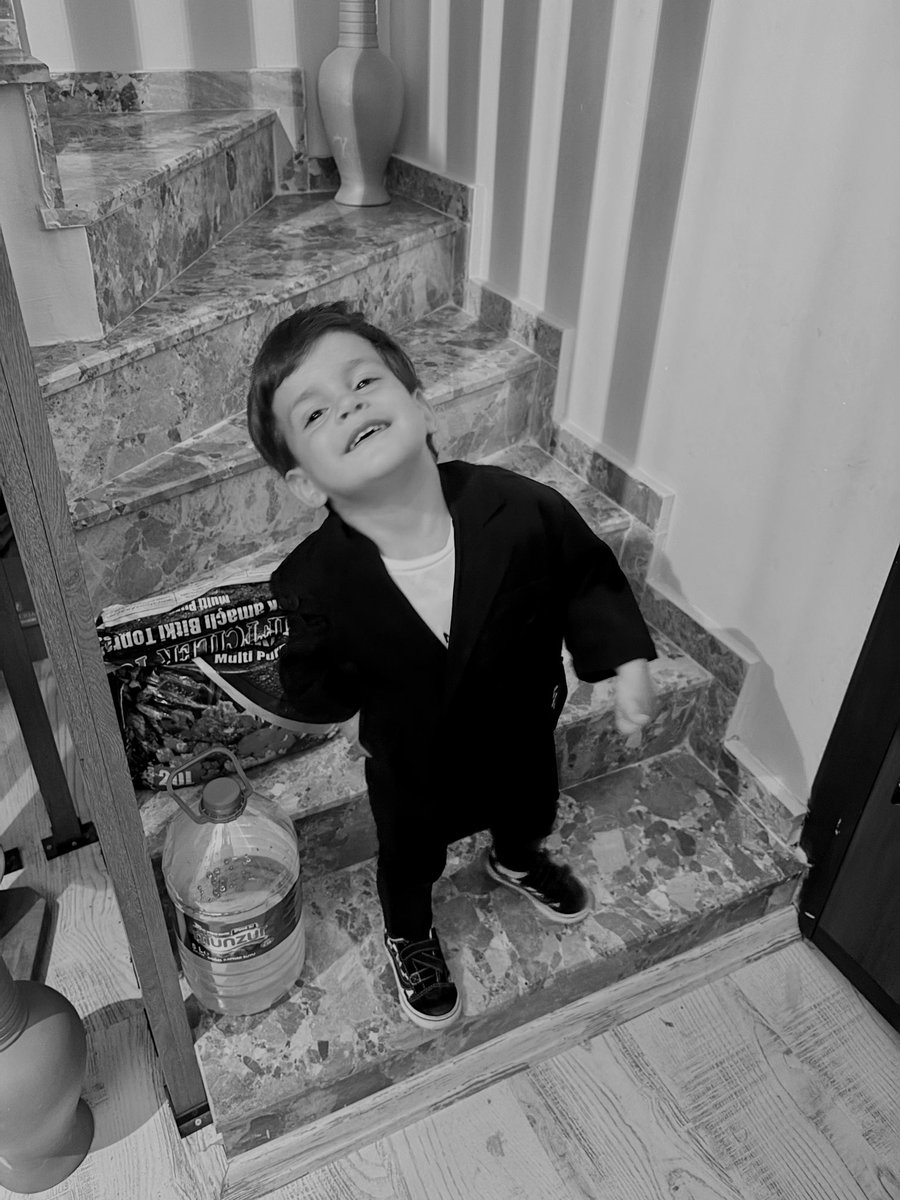 ballı turtam, çilekli pastam, kaymaklı dondurmam, gül lokumuuumm canım oğluşum 😍🫠