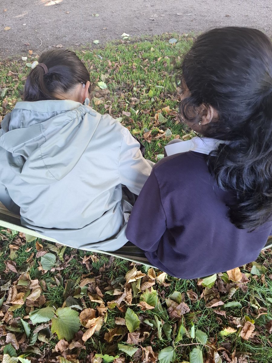 Forest School -Royal Terrace Park,Leaf Rubbings