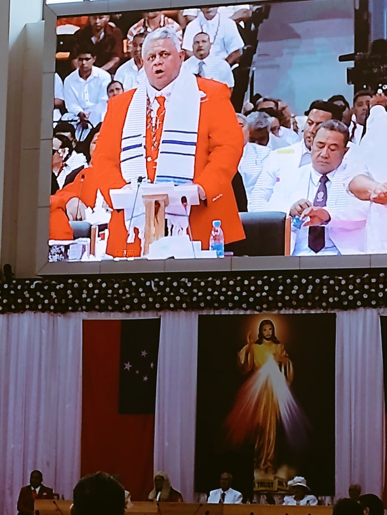 A new government was swarn in...