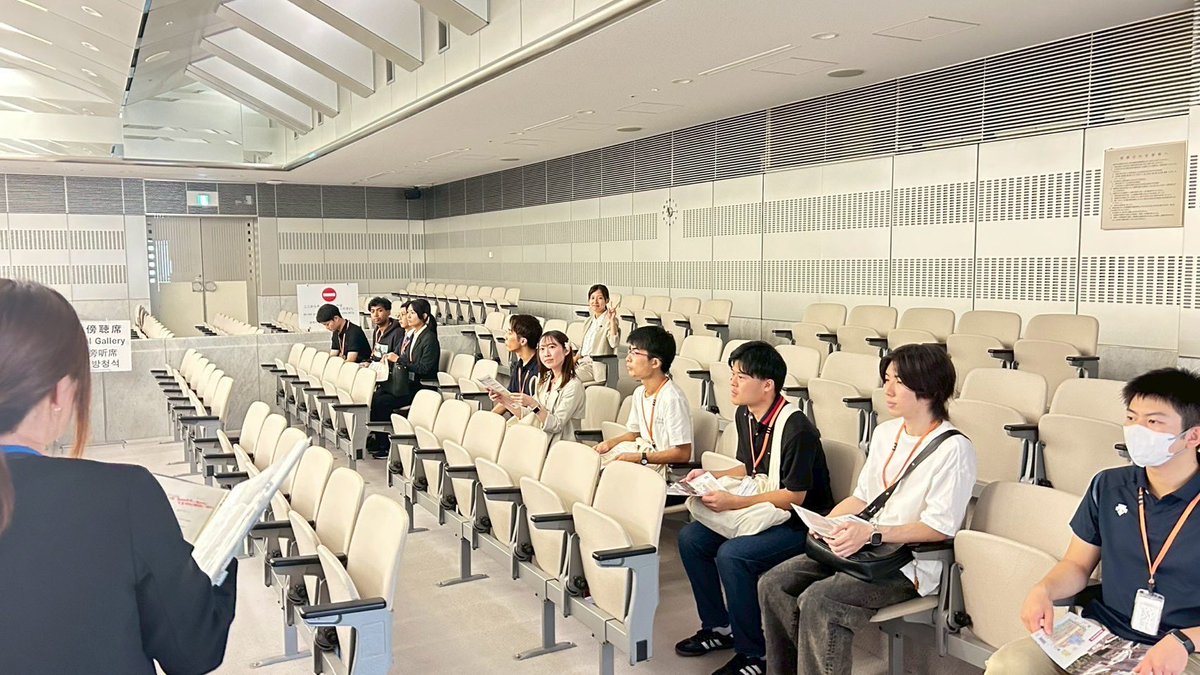 今日は大学生のみんなをお招きして都議会ツアーを開催しました！議事堂や委員会室などをまわって都議会レストランでみんなでランチ。議員志望や選挙大好き大学生が集まってくれて話が盛り上がりました🤣‼️
