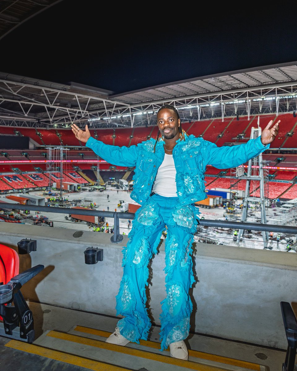 IT WAS AN HONOR AT WEMBLEY STADIUM 🇬🇧 REPRESENTING MY COUNTRY ZIMBABWE 🇿🇼🇿🇼IN WAYS I NEVER IMAGINED ❤️ZIM TO THE WORLD 🌍🌍
