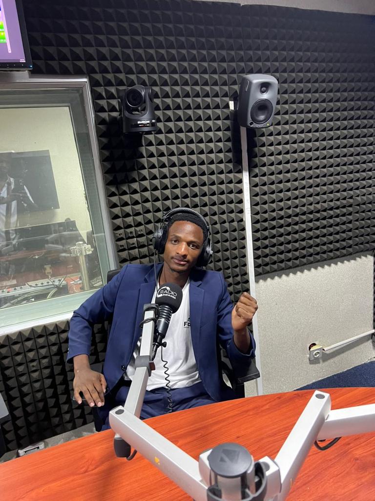 Sam Cartier tweet media