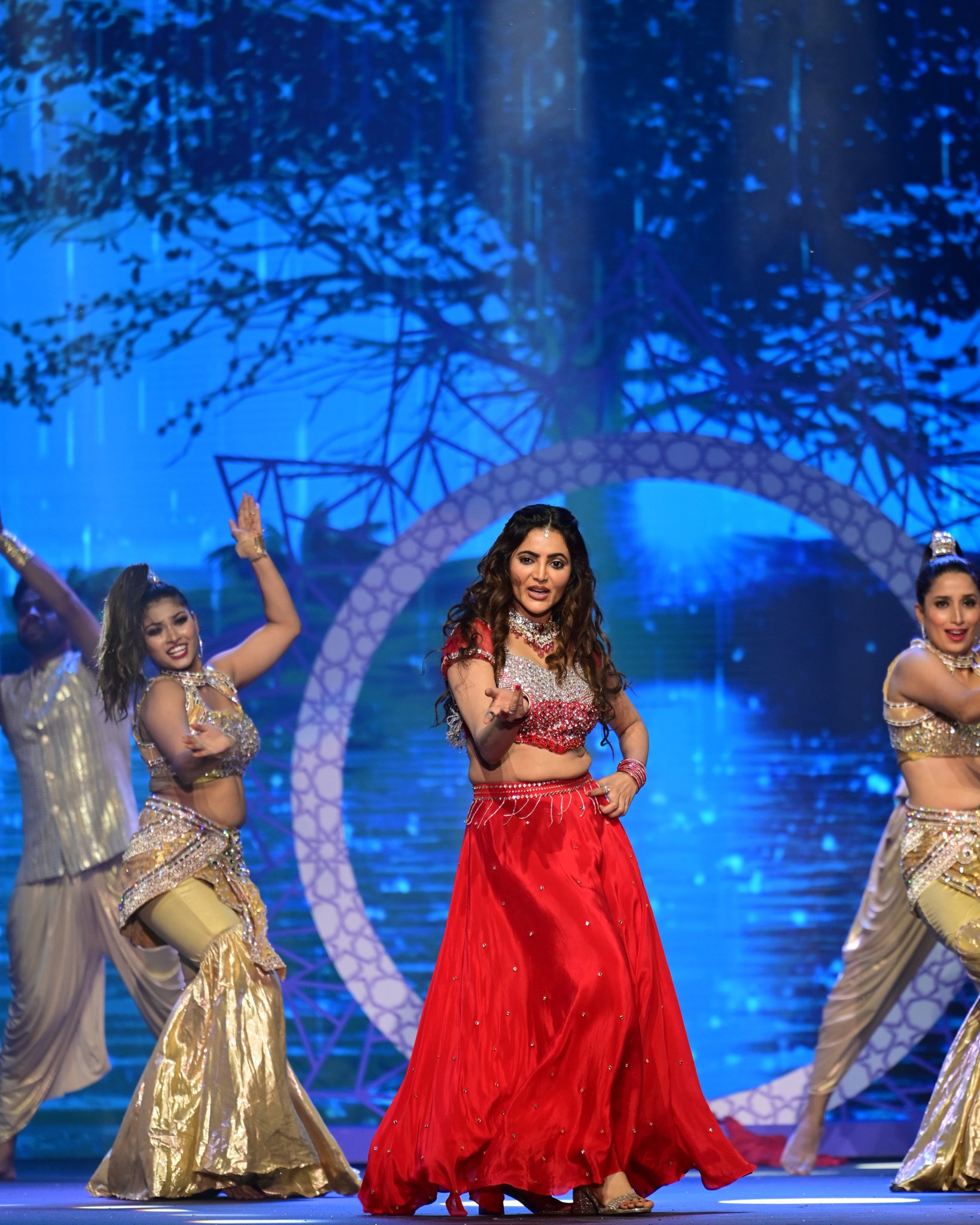 Athulyaa Ravi Instagram viral photos leaked selfie clothless romantic onlyfans Pinterest redit pictures  of her juicy curves saari backless salwar shirt ceamy figure tiktok, Imdb, Flickr, Tumblr cleavage exposing navel show armpit juicy lip navel,iduppu,kiss smooch Email Id, WhatsApp Number,