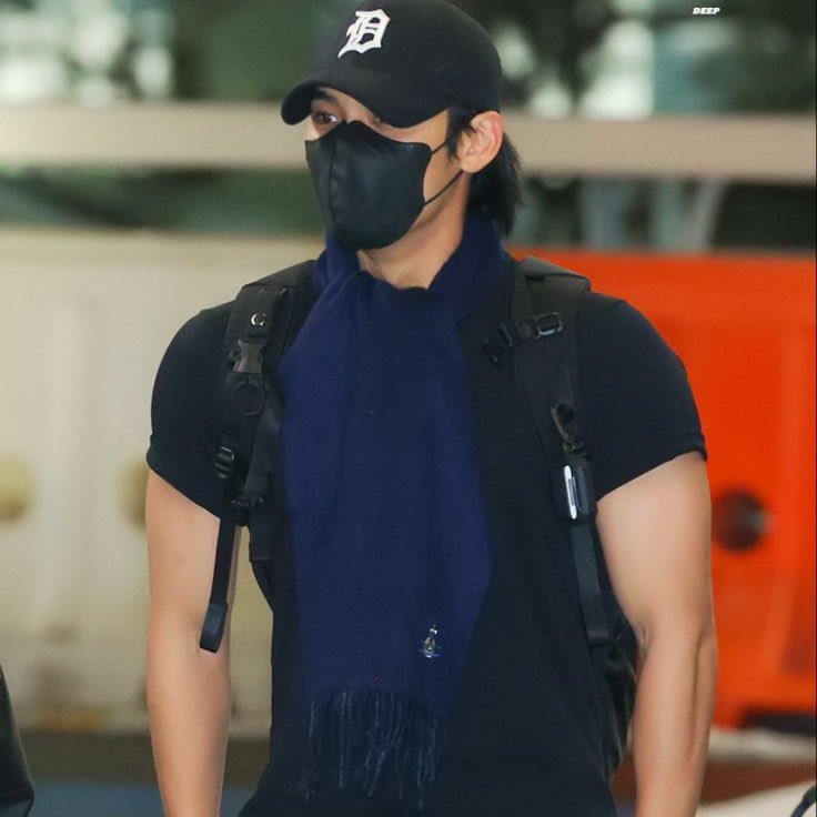 𝐬𝐞𝐥𝐞𝐧𝐞 tweet media