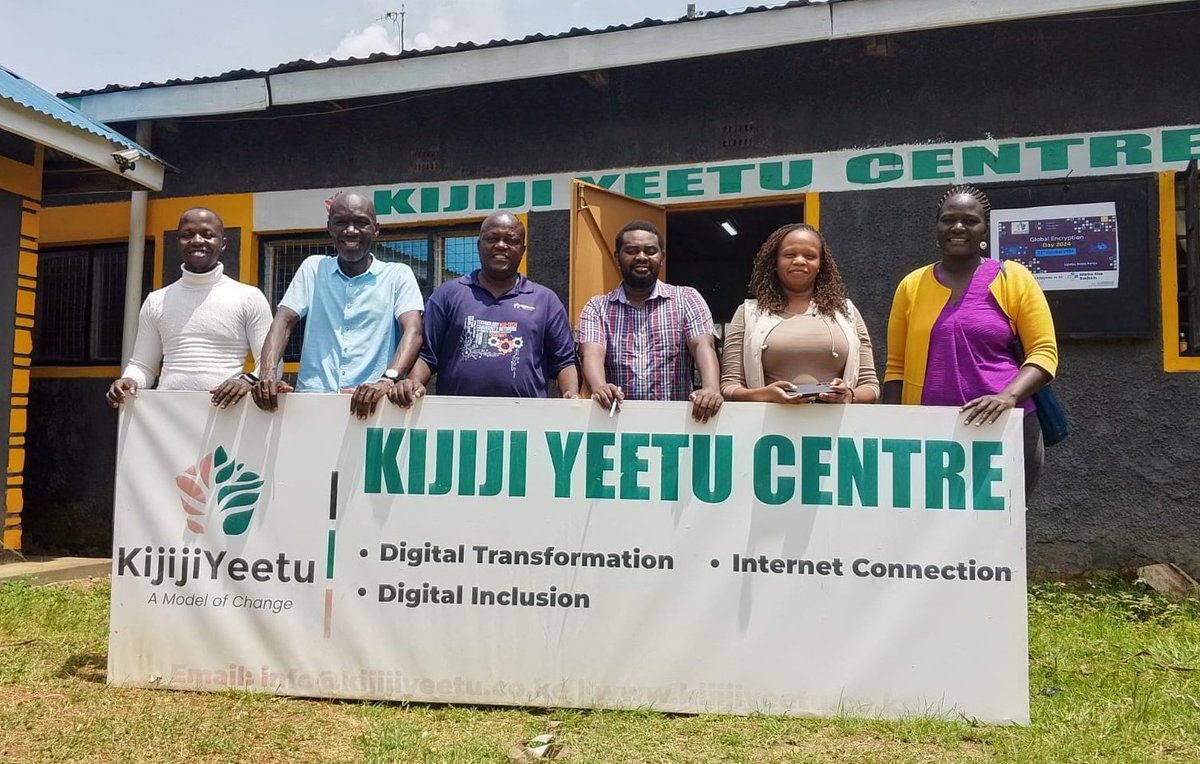 kijijiyeetu's tweet image. Honored to host a courtesy visit meeting between @KituochaSheria and @CREGD_Kenya led by Ben Aminer. Strategic dialogue deepened community-led approaches and co-creating human rights, digital rights &amp;amp; legal empowerment for underserved communities. #CommunityNetworks