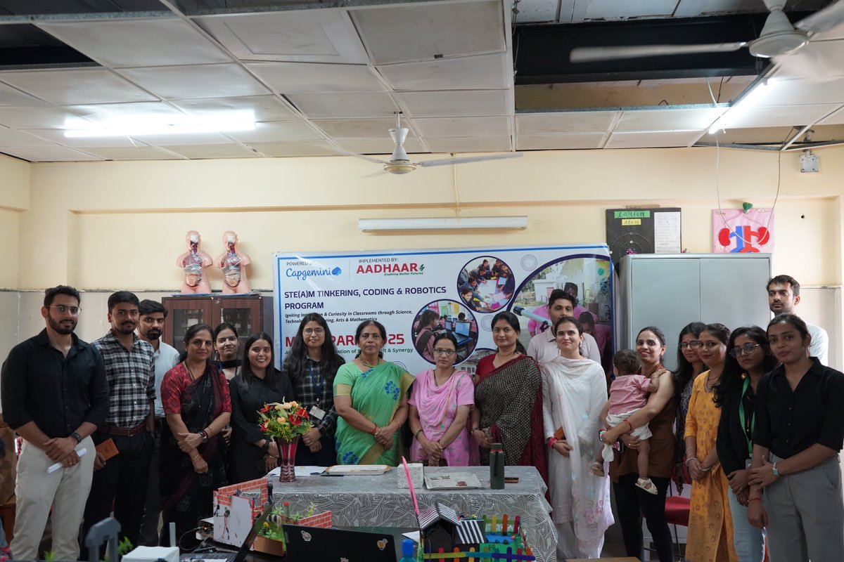 𝗠𝗜𝗡𝗗𝗦𝗣𝗔𝗥𝗞 𝟮𝟬𝟮𝟱 

On 𝗦𝗲𝗽𝘁𝗲𝗺𝗯𝗲𝗿 𝟭𝟮, 𝟮𝟬𝟮𝟱, the campus of 𝗦𝗮𝗿𝘃𝗼𝗱𝗮𝘆𝗮 𝗞𝗮𝗻𝘆𝗮 𝗩𝗶𝗱𝘆𝗮𝗹𝗮𝘆𝗮, 𝗝𝗼𝗴𝗮𝗯𝗮𝗶, Delhi witnessed 𝘀𝗼𝗳𝘁 𝘀𝗸𝗶𝗹𝗹𝘀 𝘀𝗲𝘀𝘀𝗶𝗼𝗻 by 𝗠𝘀. 𝗦𝗮𝗽𝗻𝗮, 𝗡𝗔𝗦𝗦𝗖𝗢𝗠 𝗙𝗼𝘂𝗻𝗱𝗮𝘁𝗶𝗼𝗻 &amp; STE(a)M showcase.