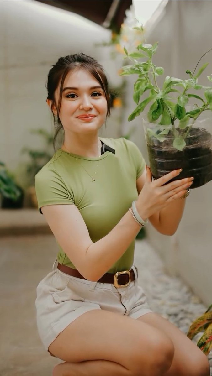 _kiraluv's tweet photo. Kira Balinger for #NestlePH ☕🤎

“That’s why, I #ChooseGood with Nestlé, because every small changes counts 🌱🌍”

🖇️: https://t.co/BLmzEpksk4

@Kbalinger | #KiraBalinger https://t.co/g0RxwgY5Ak