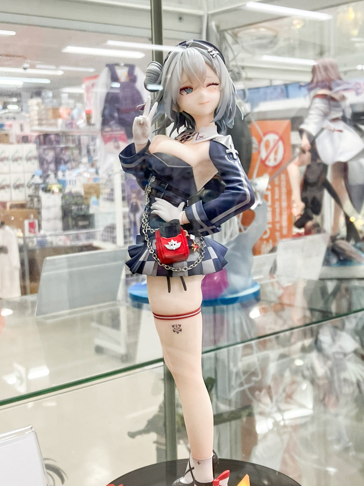 アズールレーン 鎮海 1/7スケールフィギュア 鎮海 アズールレーン