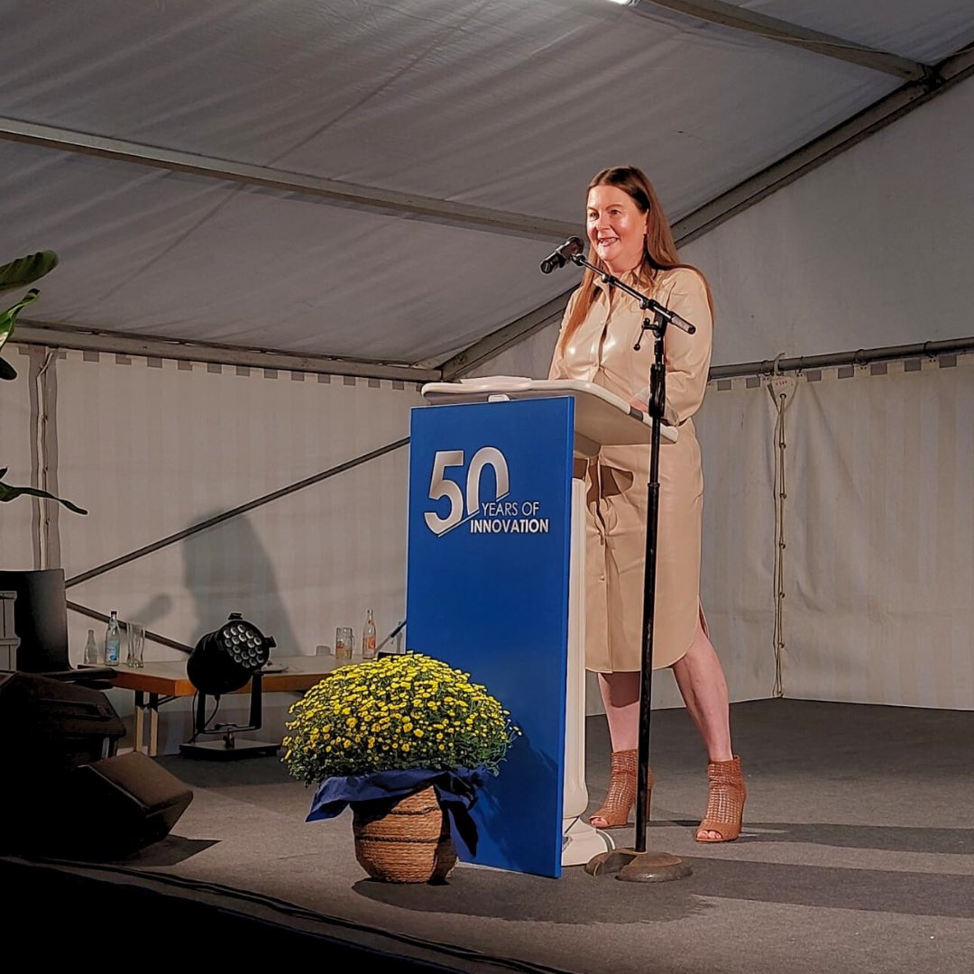 50 Jahre Aigner Werkzeuge – ein starkes Zeichen für Innovation &amp; Beständigkeit aus OÖ!
Vom Schärfdienst zum internationalen Partner für Präzisionsfräswerkzeuge – mit der nächsten Generation bereits an Bord.
Danke an GF Sepp Hochholzer für den Austausch &amp; das starke Engagement!