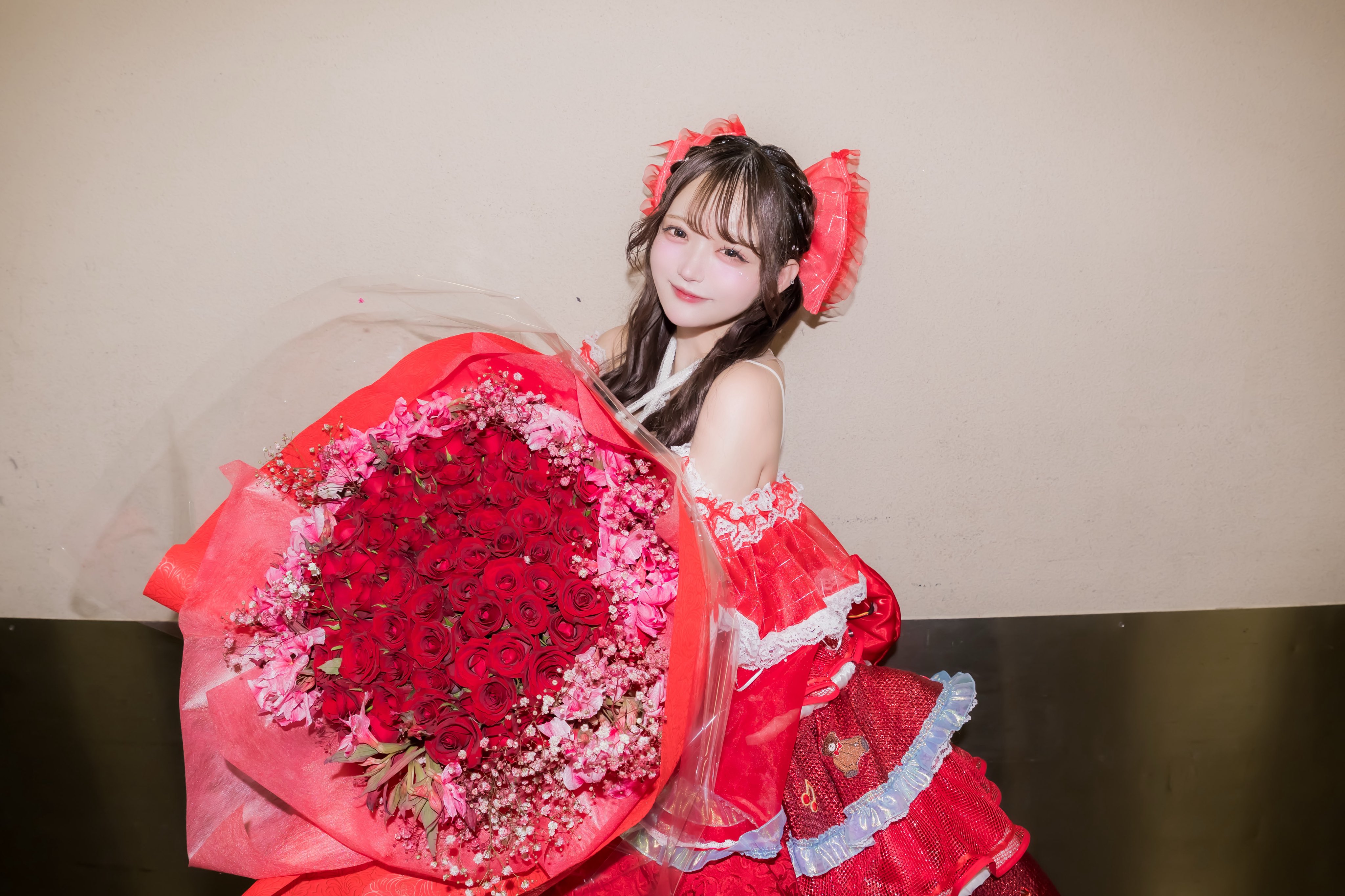 夜光性アミューズ よるあみ 炎谷莉奈 GJl3e5obQAAbDab.jpg