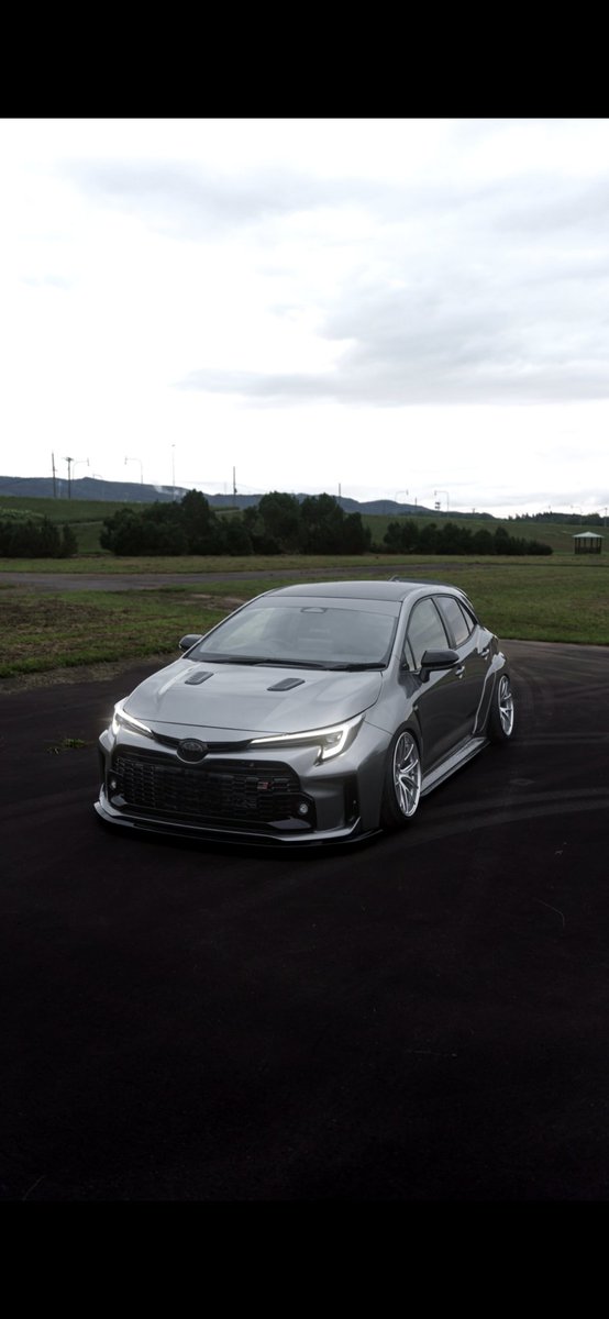 tCVAMnI8hHMzTYc's tweet image. ブラッシュド37ほしいな～
絶対似合うにきまってる