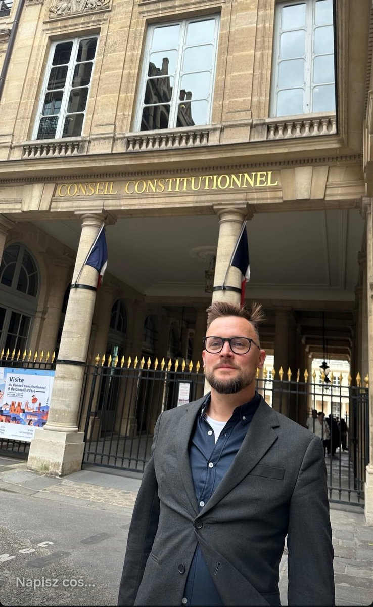 peno_m_'s tweet photo. Conseil Constitutionnel (Rada Konstytucyjna) to najwyższy organ sądownictwa konstytucyjnego we Francji, odpowiedzialny za nadzorowanie zgodności praw i wyborów z Konstytucją Francji oraz Deklaracją praw człowieka i obywatela. https://t.co/p2S8oZJZ8o