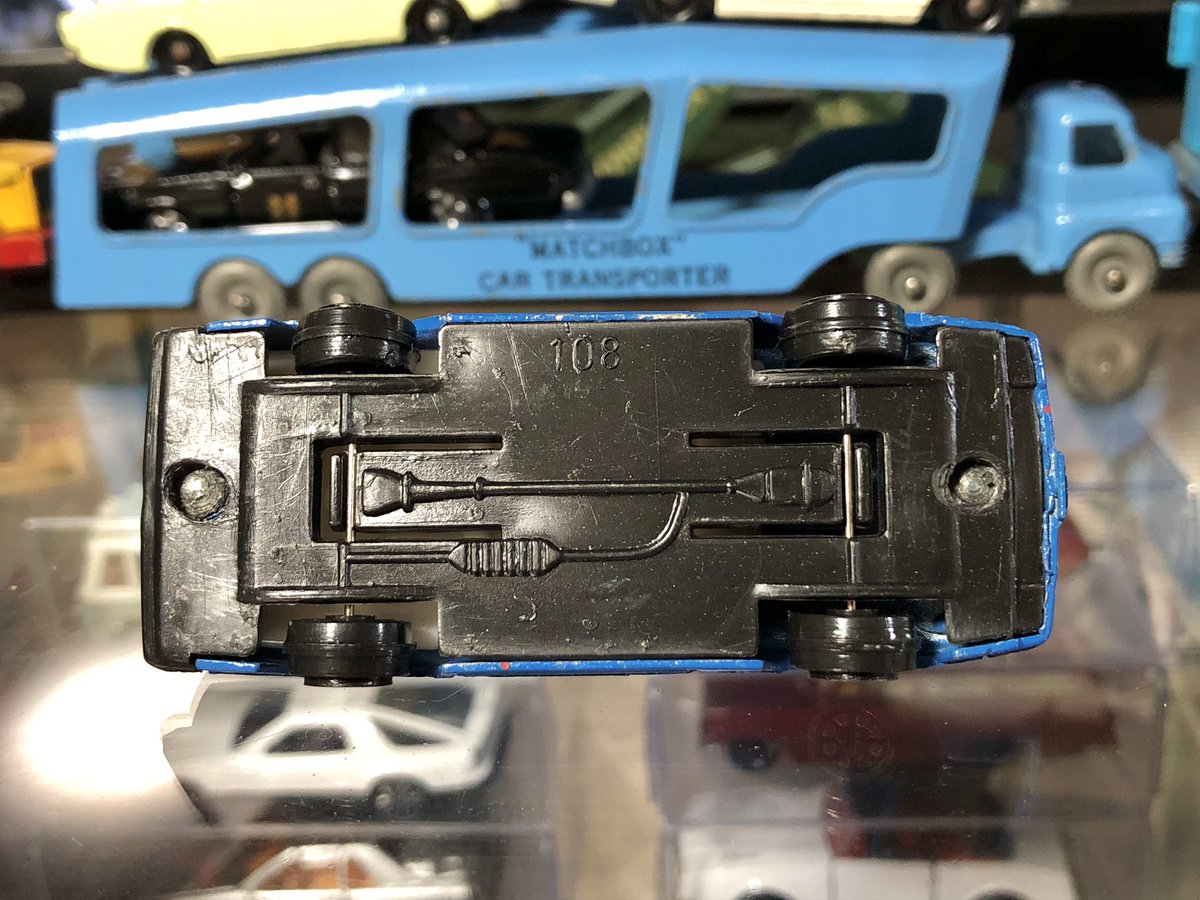 S♡ Thanks again to the artistry of @attack_rc, the Kyosho Lazer