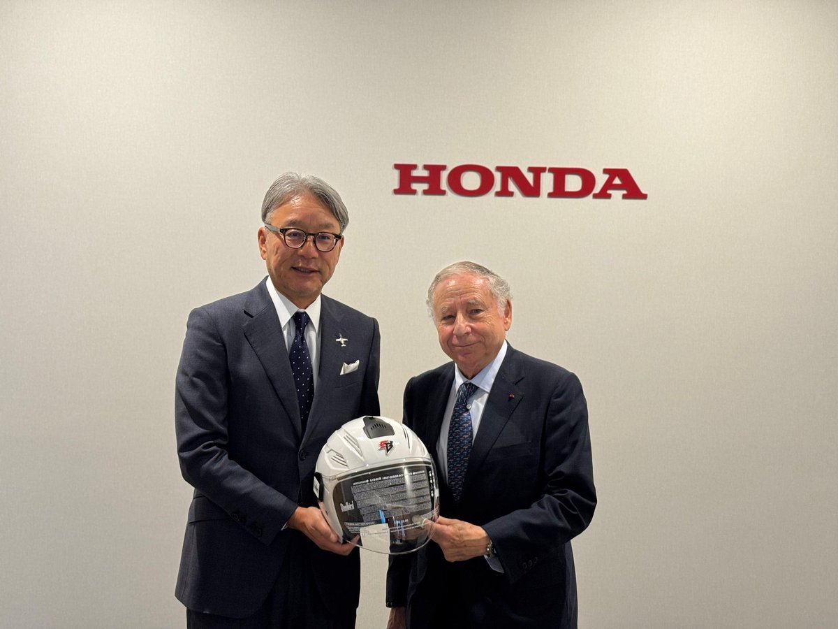 JeanTodt's tweet photo. In Tokyo 🇯🇵, I met Mr. Toshihiro Mibe, CEO of @Honda, to thank them for their generous support to @UN_RSF and to #RoadSafety. We discussed the vital role of reliable crash data 📊, promoting affordable helmets 🪖 with every motorcycle sold 🏍️, sharing Honda’s safety activities 🚧, and strengthening long-term private sector engagement beyond 2030. #UNRSF #Japan #Honda #MakeASafetyStatement #SilentPandemicOnTheRoad @UNESCAP @UNIC_Tokyo