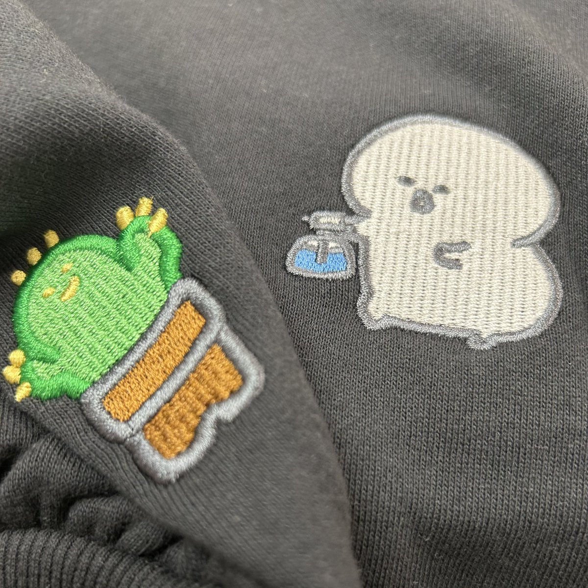 ようやくHoneysさんに行ってきた❗️
この3つが可愛かった♡ (̨̡ ¨̮ )̧̢🌵🍭

ロンTっていいですよね
水色も可愛い🩵

なんか、前のよりジャストサイズっぽい作りなのような気がするから
ゆるっと着るなら少しサイズを上げた方が良さそうかも？