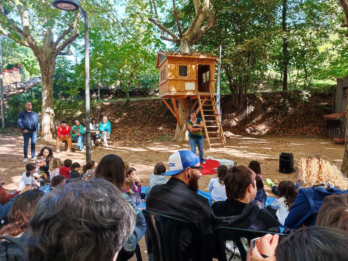 🤝L’Espai Natural de les Guilleries-Savassona i la Fundació Jacint Verdaguer amplien la col·laboració amb la signatura d’un conveni
ℹ️ parcs.diba.cat/ca/web/l-infor…