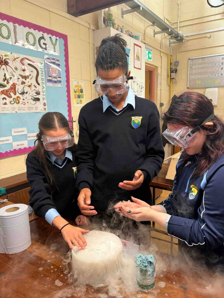 This week, our Science Club were hands on at lunchtime. Our eager students got to carry out a variety of fun experiments with dry ice. They all learned about the magic behind how dry ice works! We look forward to welcoming students back next Tuesday.