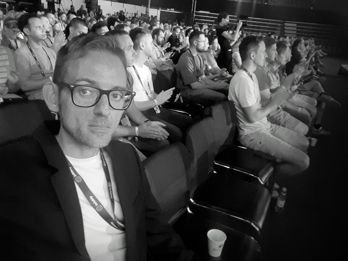 albertanthony_'s tweet photo. ✏️ The topic of #AI remains relevant, as those of us in the financial #media know, &amp; this year at @InfobipShift Conference 2025 in #Croatia, I am hearing about AI trends but also #startup #founder stories at the #ShiftConference . 📊📉📈 https://t.co/t3Dh4gbBGM