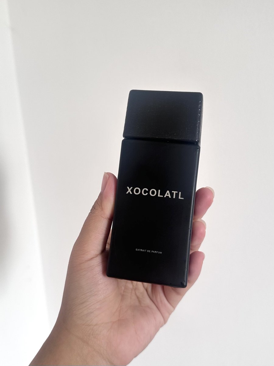 nocturnalcutie's tweet photo. xocolatl ini parfum saff &amp; co yang underrated padahal enak, wanginya cokelat dengan topping freshness dari buah-buahan🍐🍎🍊 

finally repackaging!
from this                                         to this https://t.co/RFGufPb78N