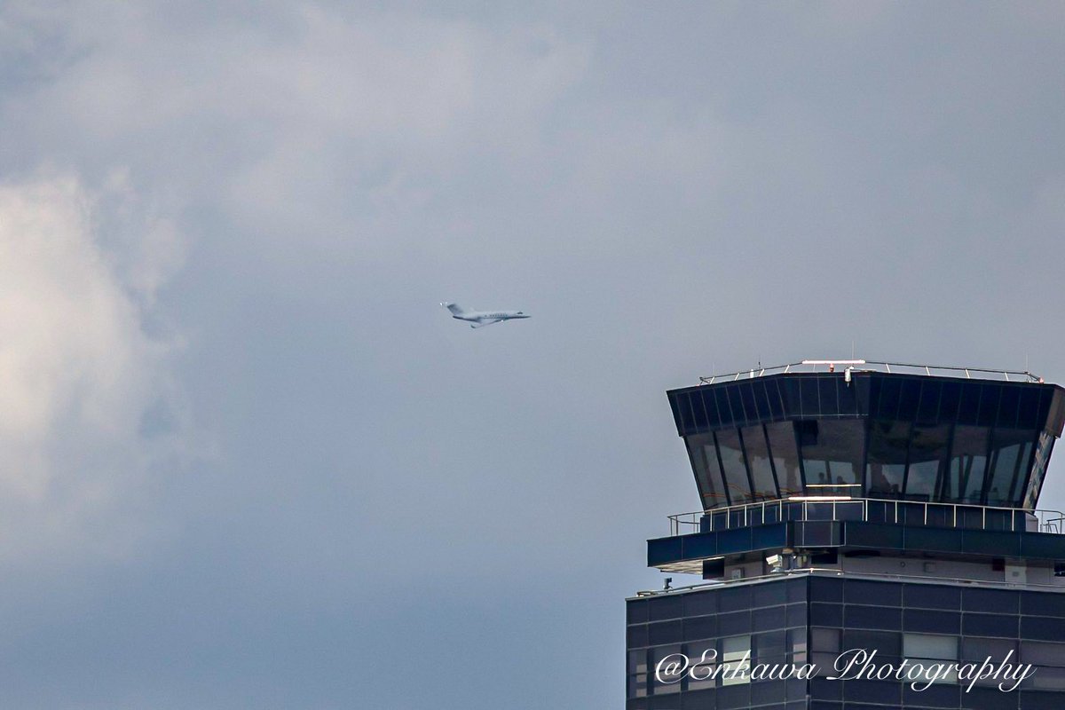 Hisashi_Enkawa's tweet photo. Aircraft: #JA701G
Spot: #大阪国際空港 #伊丹空港 #ITM
撮影日:2025年9月15日
みぞかちゃんの離陸を待ちつつ、ボーっとしてると、ゴーアラウンドしていく小型機が!
FRでチェックすると、チェックスターじゃないですか!!!
私は伊丹空港で観るの2度目です。
#チェックスター
#ckstr7 https://t.co/i3LkqD4O9N