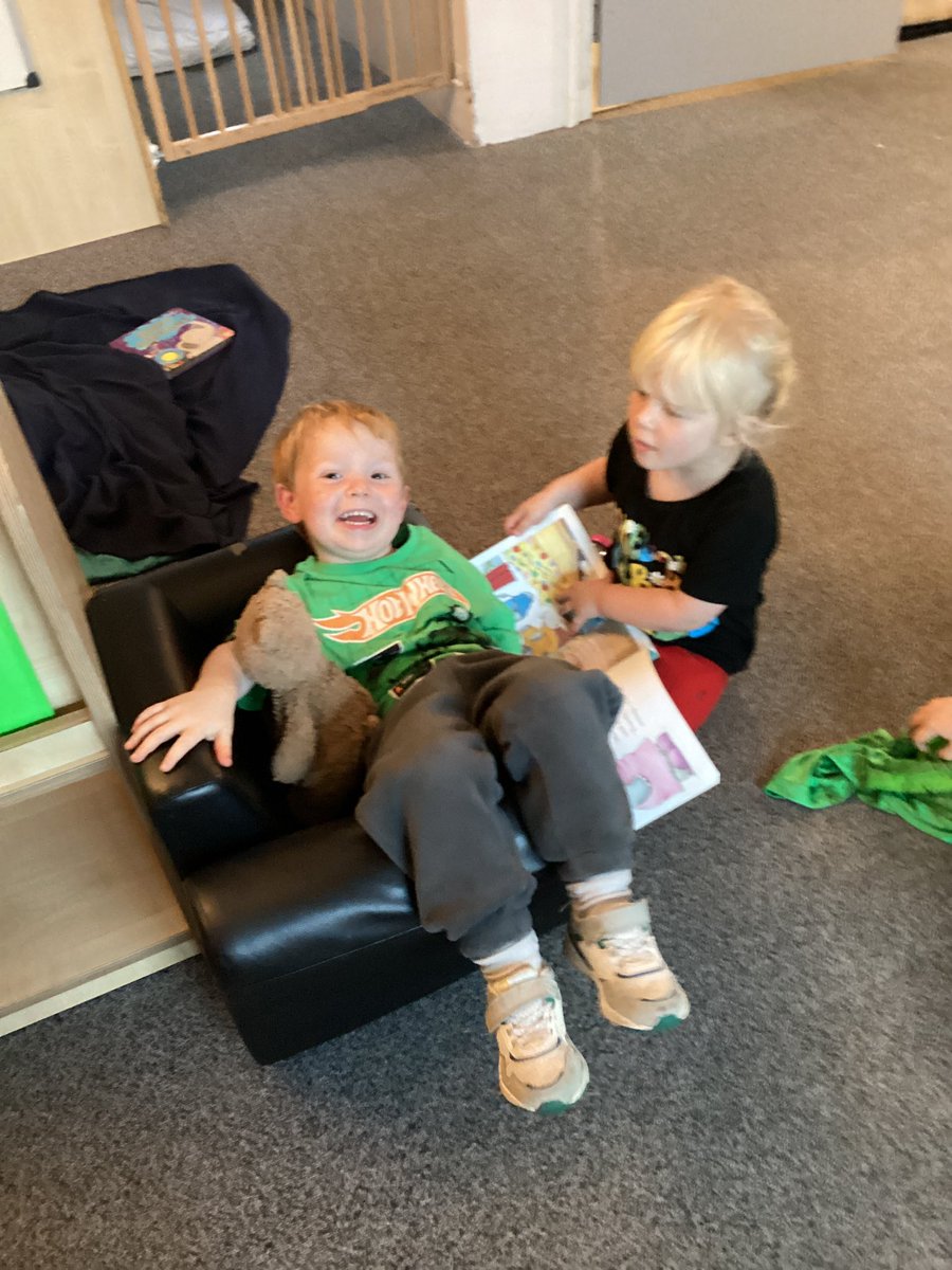 LittleEarthOE's tweet photo. We welcome back some of our children alongside welcoming new friends to the setting. We are looking forward to an exciting year of fun and learning. https://t.co/dBpusm79NJ