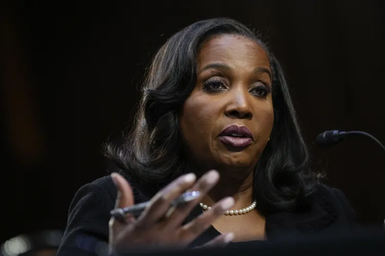 Montreal Business (@514mbx) on Twitter photo Appeals Court Blocks Trump's Effort to Immediately Remove Fed Governor Lisa Cook
investopedia.com/appeals-court-…
<a href="/LinosVersion/">Lino's Version</a>
<a href="/JonChevreau/">Jonathan Chevreau</a>
<a href="/yoksig/">SigYok 💙</a> Appeals Court Blocks Trump's Effort to Immediately Remove Fed Governor Lisa Cook
investopedia.com/appeals-court-…
<a href="/LinosVersion/">Lino's Version</a>
<a href="/JonChevreau/">Jonathan Chevreau</a>
<a href="/yoksig/">SigYok 💙</a>