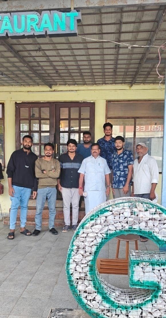 PrashanthSheel8's tweet image. &quot;Had a nice time meeting [U. Lakshmikandhan] garu from Embalam(Puducherry )Enjoyed our friendly conversation.&quot;
 #Puducherry
#PuducherryDevelopment
#politics