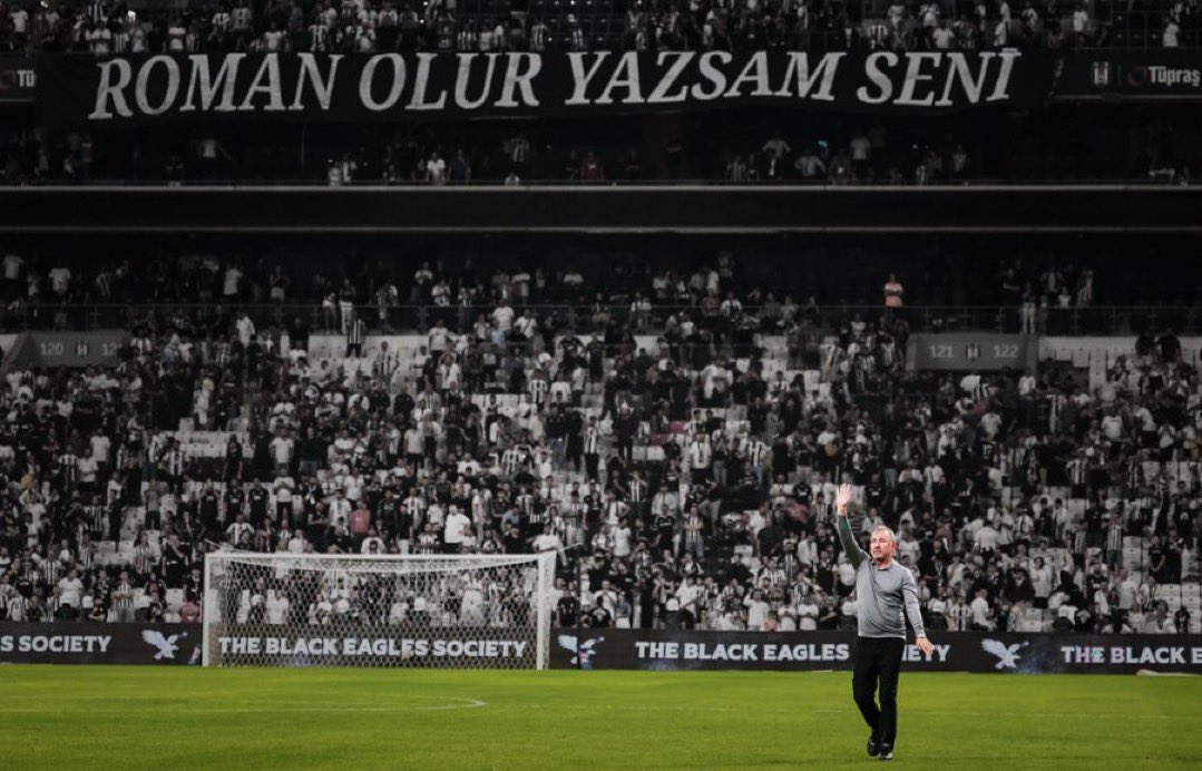 Besiktasliyiiz's tweet photo. Çerçevelet duvarını as. https://t.co/OjcLPfeDim