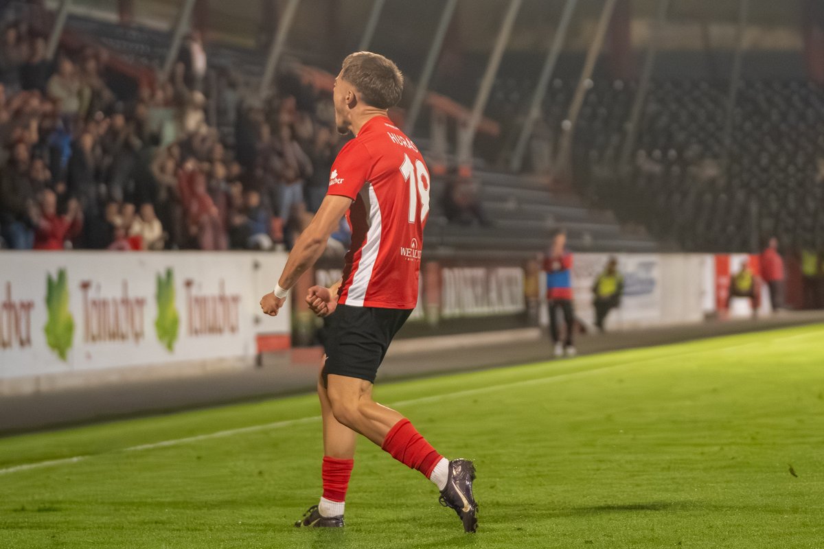 ⚽️-𝐏𝐑𝐄𝐌𝐈𝐄𝐑𝐄𝐍 in 🔴⚫️

Herzlichen Glückwunsch zu eueren ersten Buden in der Regionalliga Südwest  - 𝐌𝐚𝐫𝐢𝐮𝐬 𝐊𝐮𝐧𝐝𝐞 &amp; 𝐌𝐢𝐤𝐞 𝐇𝐮𝐫𝐚𝐬 🔥

Aber: Da geht noch was! 😎