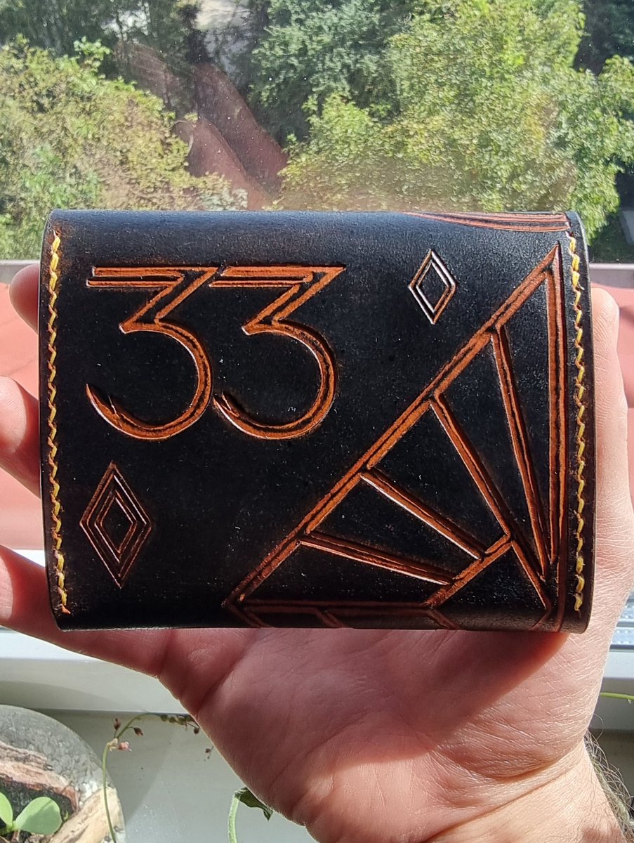 Cuirs D'Onyx tweet media