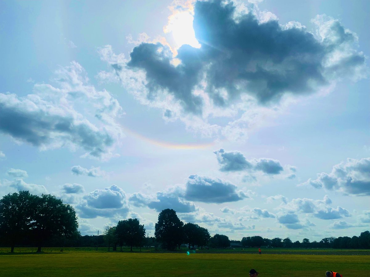 vrouwesoekt tweet media