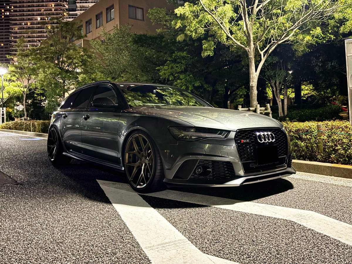 「Audi RS6 × Tokyo Night」