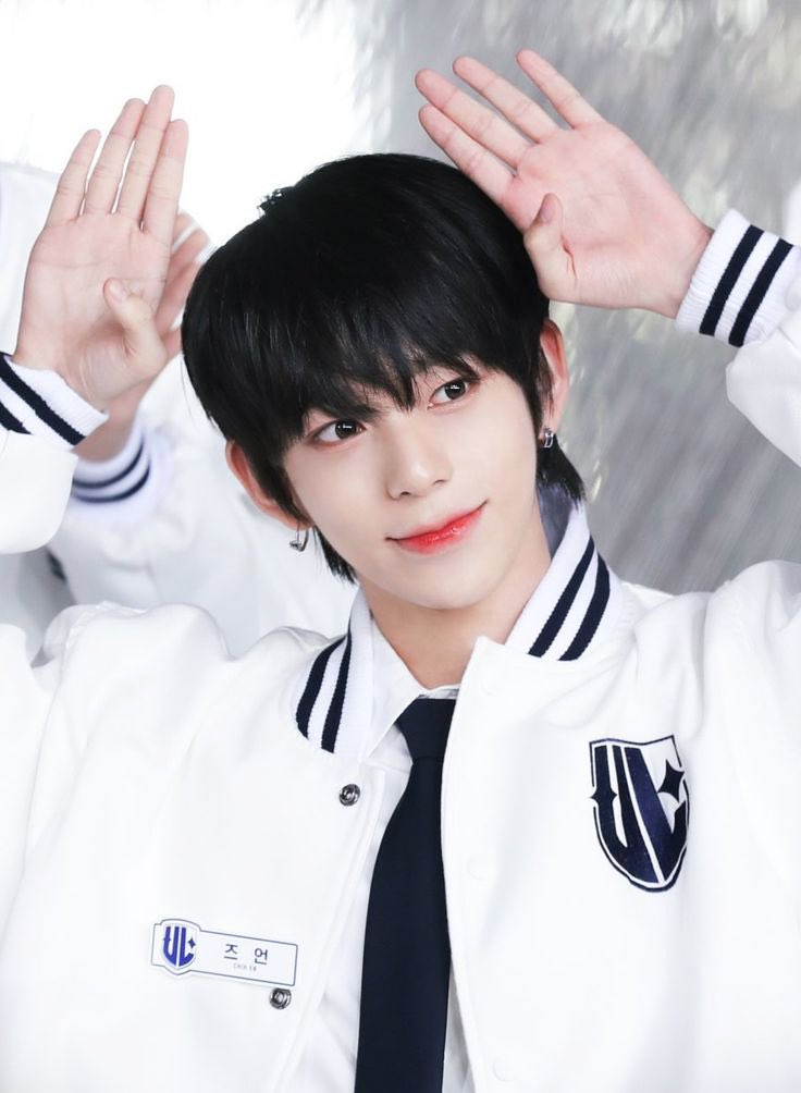 get well soon our bunny chihen. 
we will wait for you. will pray for your fast recovery. comeback stronger! 🐰